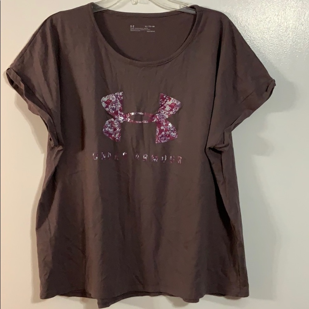 Under Armour tshirt